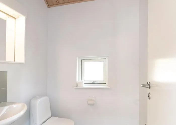 Rubinsoen Skovhuse Feriehus *